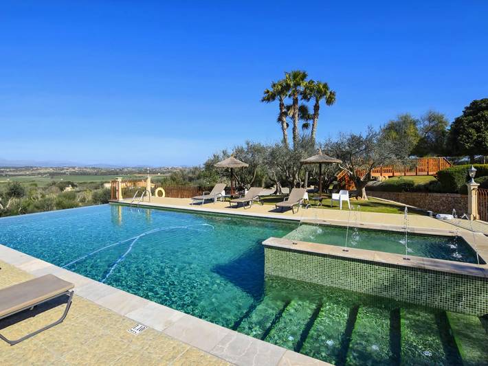 Finca für 16 Personen, mit Terrasse und Pool sowie Garten in Manacor - 3