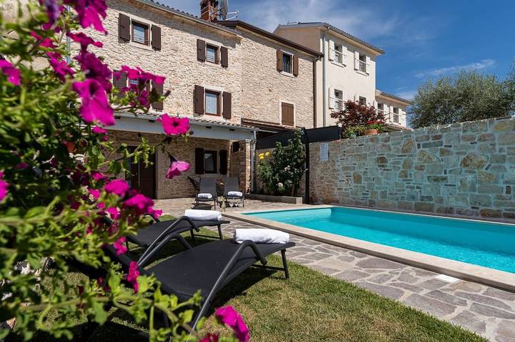 Ferienhaus für 6 Personen, mit Garten und Terrasse, mit Haustier