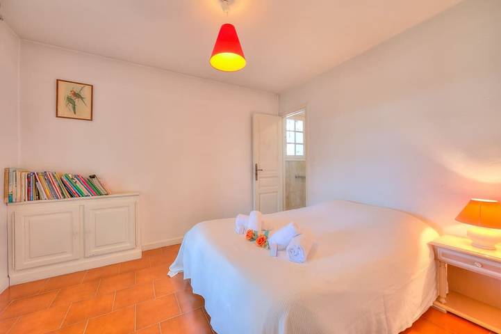 Location de vacances pour 6 personnes, avec jardin dans Marineland (Juan-les-Pins) - 4