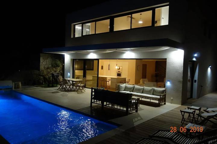 Villa pour 10 personnes, avec jardin et piscine à Bormes-les-Mimosas - 4