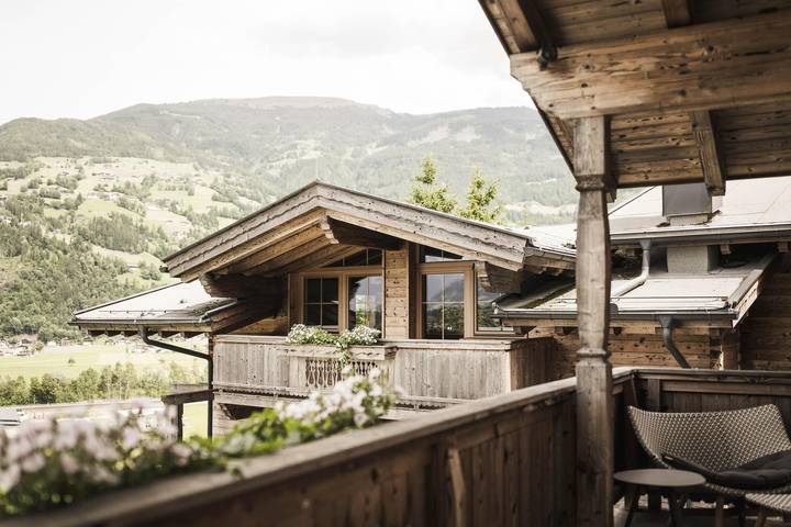 Hotel für 6 Personen, mit Terrasse und Garten sowie Pool und Sauna in Kaltenbach