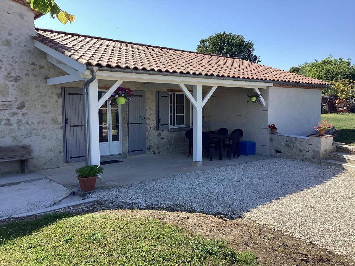 Three-Bedroom House in Nérac, Région de Nérac