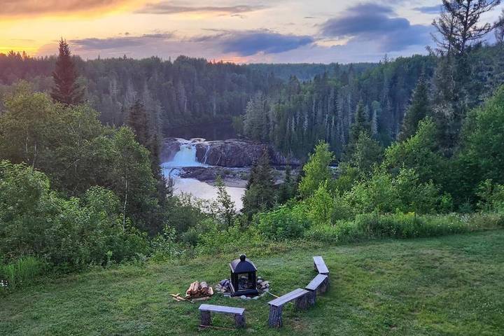 Location de vacances pour 6 personnes, avec jardin et vue à Saguenay - 3