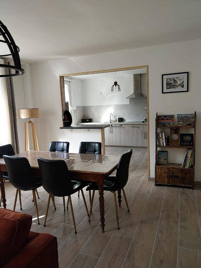 Gîte pour 6 personnes, avec vue dans Le Palais De La Cathedrale Saint Omer - 2