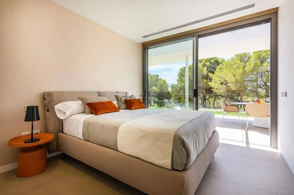 Lima 18, Charming 3-bedroom villa  in Las Colinas Golf, Orihuela Costa in San Miguel de Salinas, Costa Blanca