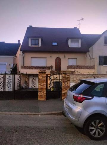 Gîte pour 2 personnes à Claye-Souilly