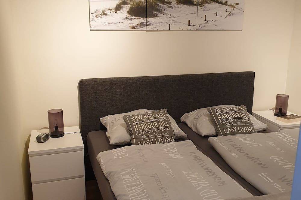 Vacation home \"Ons Hüske\" 50sqm in a quiet location in Nederlandse Noordzeekust