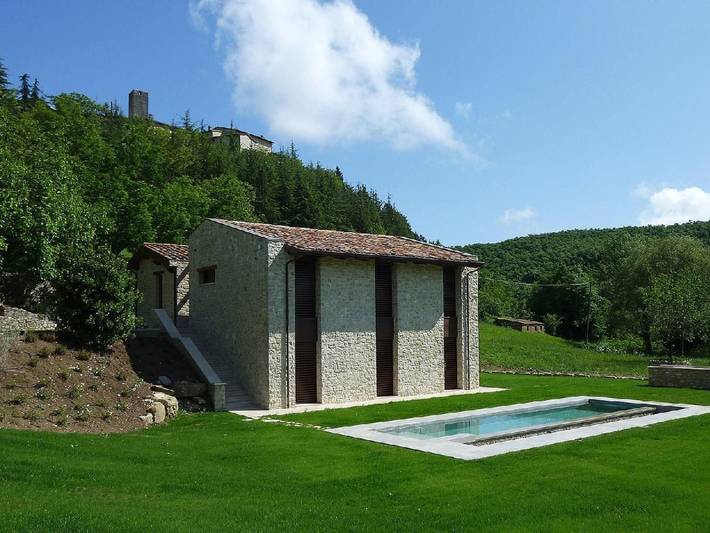 Casale per 6 persone, con sauna e giardino in Umbria
