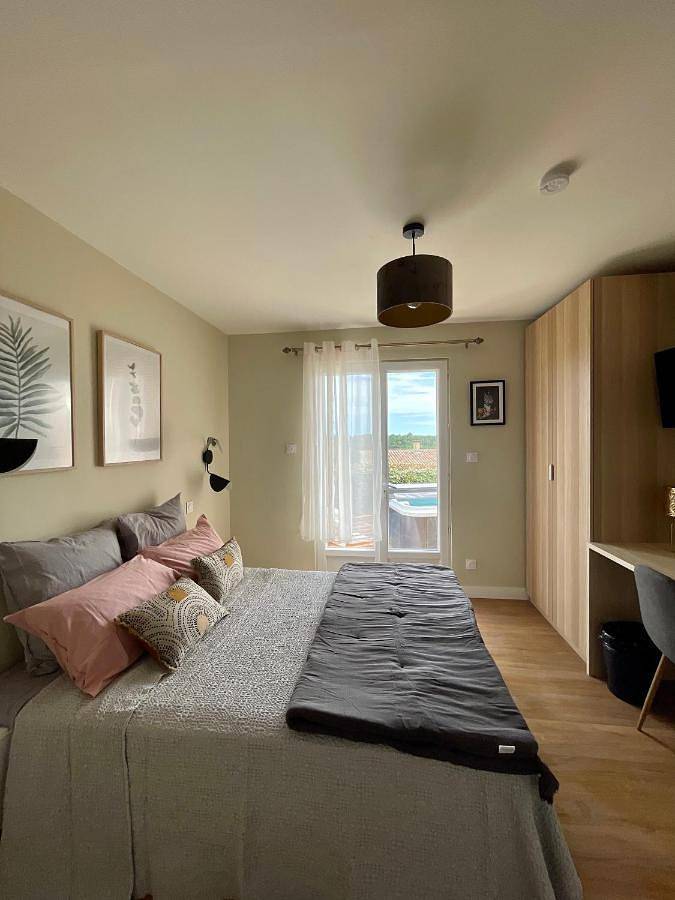 Chambre d’hôte pour 2 personnes, avec vue et jardin à Bédoin - 2