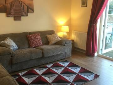 Log Cabin for 6 People in Shanklin, Isle of Wight, Photo 1