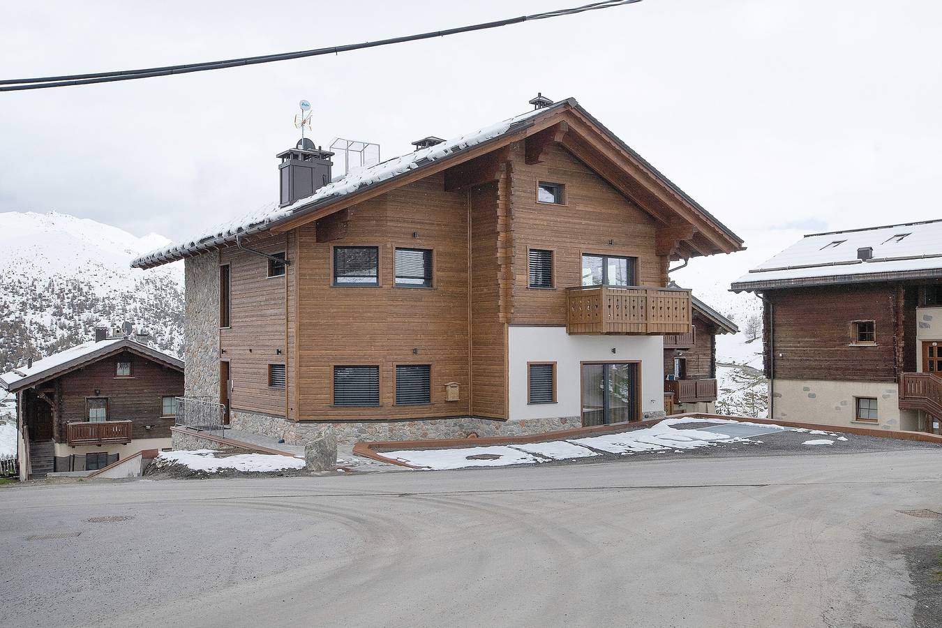 Ganze Wohnung, Ferienwohnung 'Beatrice' mit Bergblick, Balkon und Wi-Fi in Livigno, Nationalpark Stilfser Joch