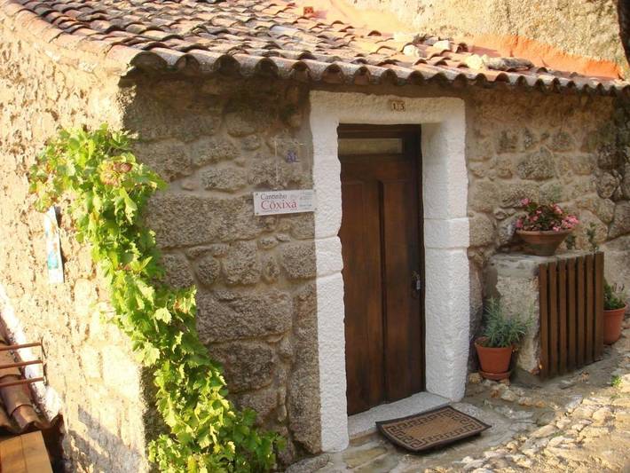 Location de vacances pour 3 personnes, avec Balcon et Terrasse ainsi que Jardin et Vue à Monsanto