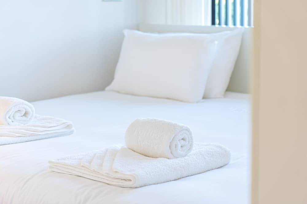 Apartamento inteiro, Moledo Front Beach w/Sunset Views and Pool in Moledo, Distrito de Viana do Castelo