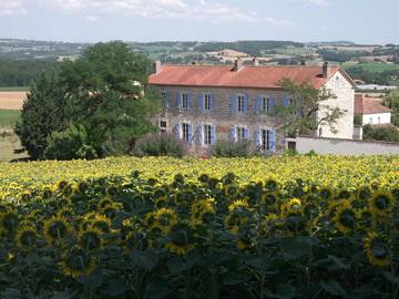 Chambre d’hôte pour 2 personnes, avec jardin et piscine, animaux acceptés à Castelnau-Montratier