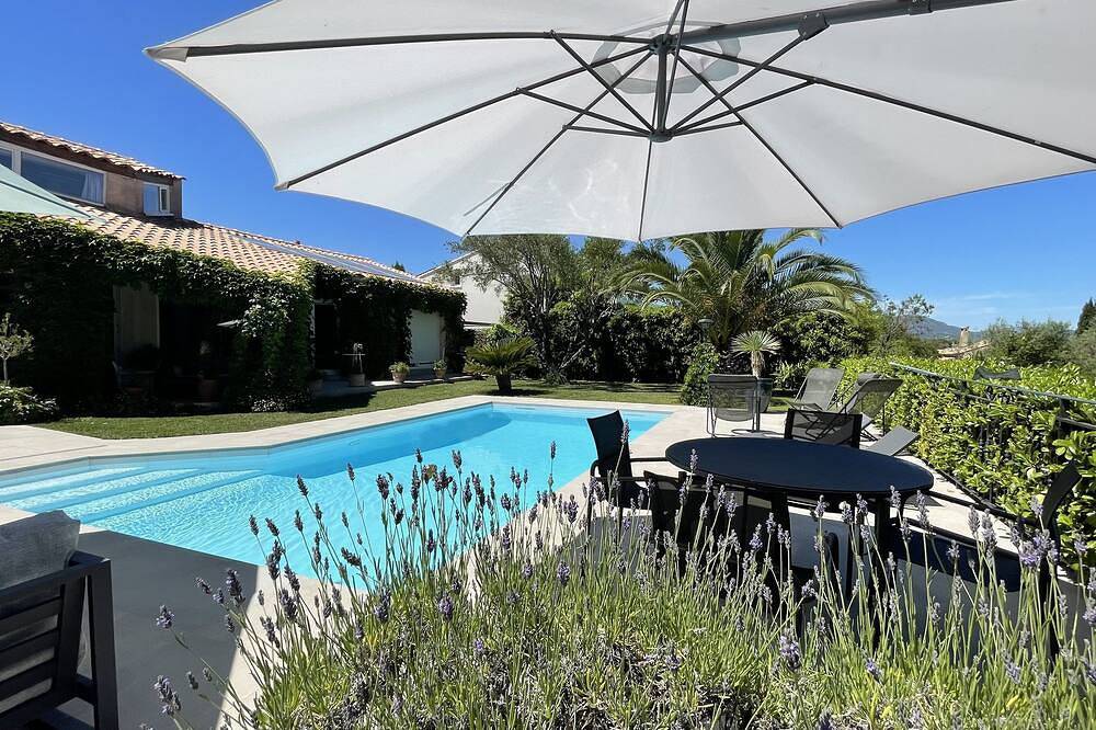 Chalet 8 pers jardín, piscina, vista magnífica, tranquilidad, 8km de Montpellier in Saint-Gély-du-Fesc, Region de Montpellier