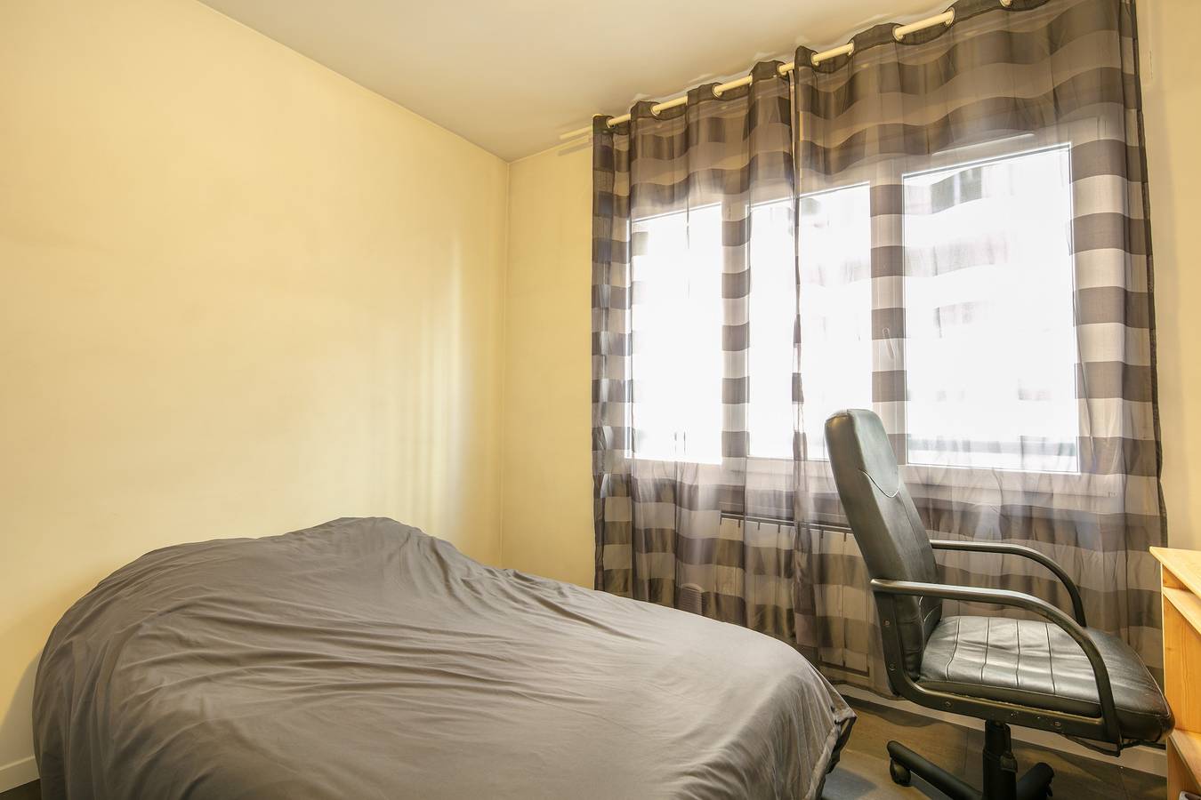 Ganze Wohnung, Ferienwohnung für 4 Personen mit Terrasse in Grenoble, Isère