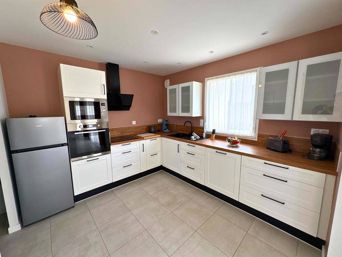 Ker Moan New house for a family in town centre in Milizac-Guipronvel, Région de Brest