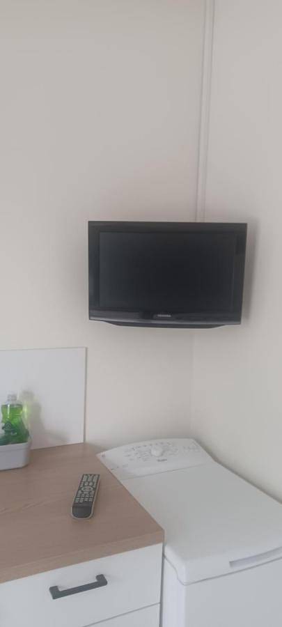 Gîte pour 2 personnes, avec vue et terrasse à La Pommeraie-sur-Sèvre - 2