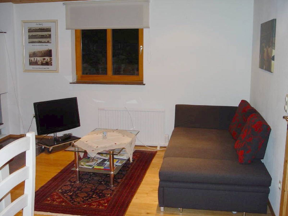 Haus Weichart - Ferienhaus Weichart, 45qm, Terrasse, 1 Schlafzimmer, max. 2 Personen in Sulzburg, Southern Black Forest