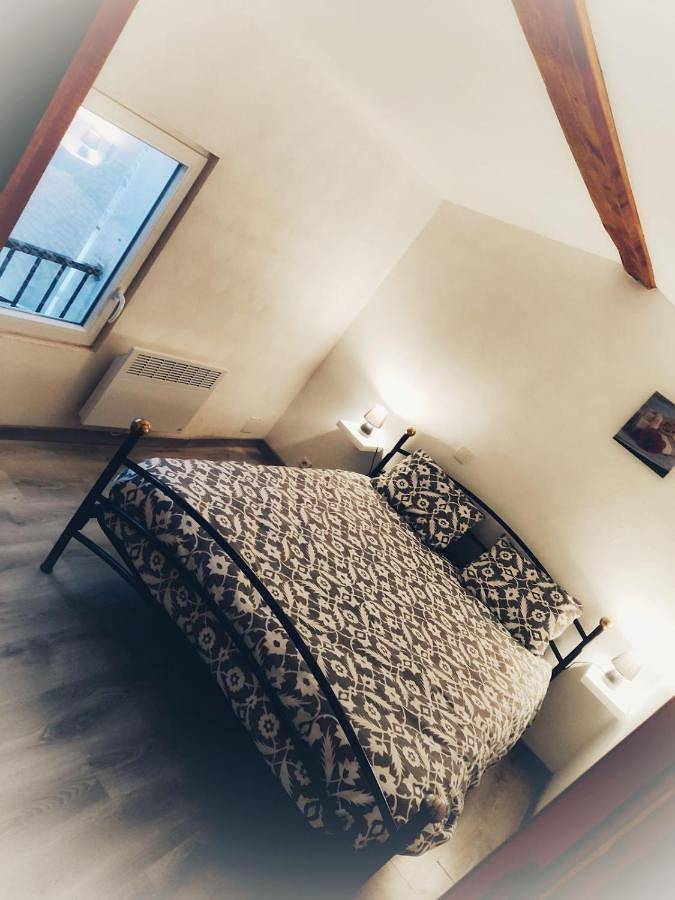 Location de vacances pour 6 personnes, avec jardin et piscine à Meursac - 4