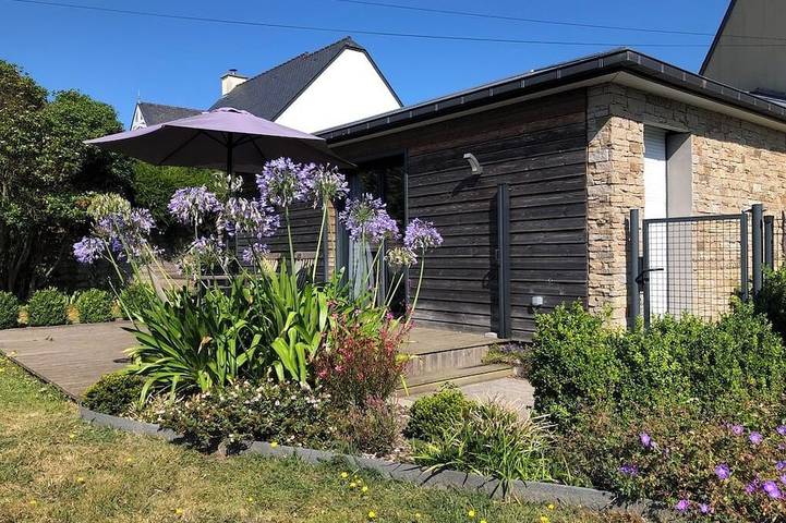 Maison de vacances pour 3 personnes, avec jardin et terrasse, animaux acceptés à Saint-Coulomb