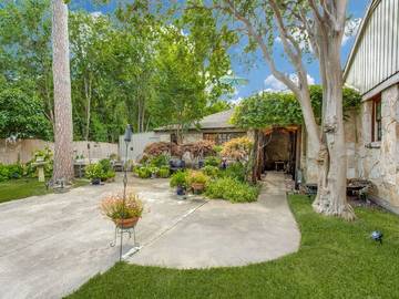 Lake House for 2 Guests in White Rock Lake, Dallas, Picture 1