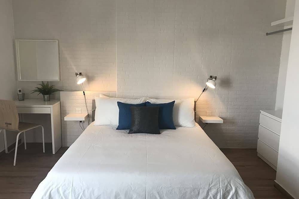 Ganze Wohnung, Sunrise Creek Sea View Apartment in Marsaskala, Insel Malta