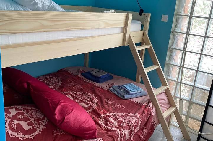 Location de vacances pour 10 personnes, avec jacuzzi ainsi que jardin et sauna, animaux acceptés à Foissac - 4