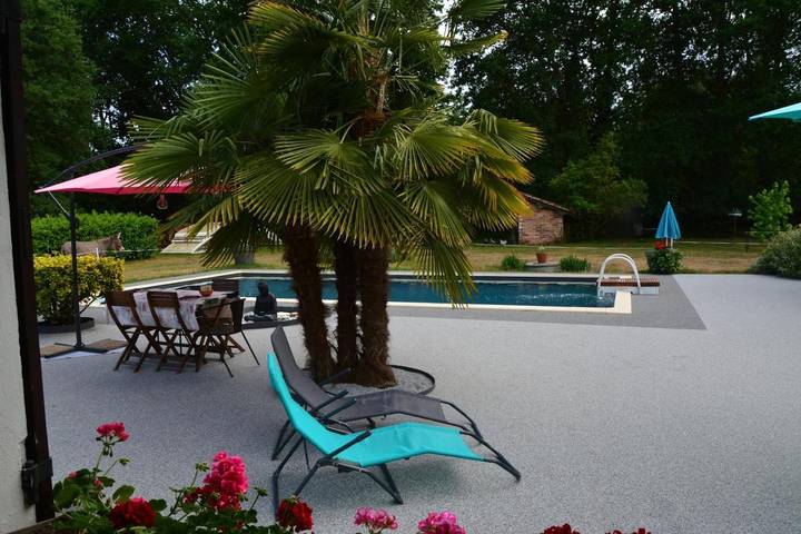 Chambre d’hôte pour 3 personnes, avec jardin ainsi que vue et piscine, adapté aux familles dans Parc naturel régional des Landes de Gascogne - 4