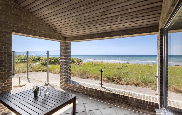 Ferienhaus für 6 Personen mit Terrasse in Stillinge Strand, Slagelse