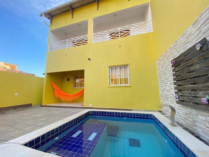 Casas e apartamentos de temporada para 12 pessoas, com jardim e piscina e ainda vista em Ponta do Mangue