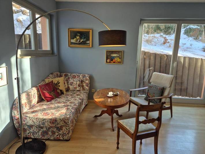 Ferienwohnung für 3 Personen, mit Terrasse und Garten in Georgenthal