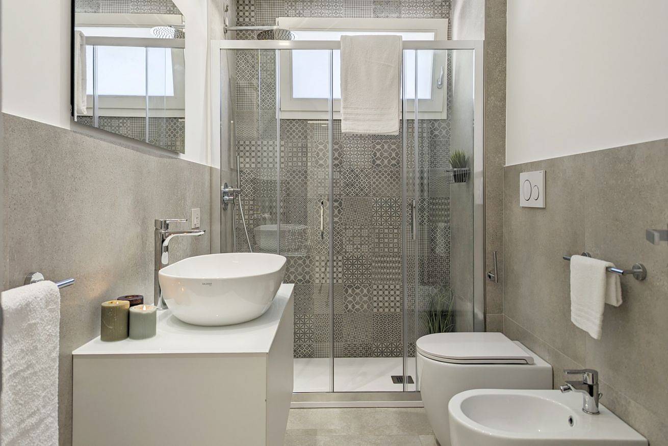 Appartamento intero, [Minimal Center] Wifi Clima Moderno Smarttv in Porto San Giorgio, Provincia di Fermo