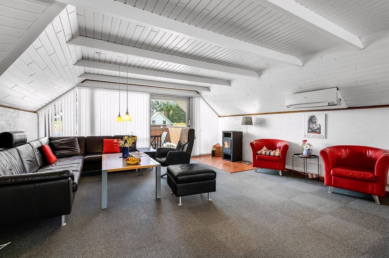 Amazing home in Ringkøbing w/ 5 Bedrooms, Sauna and Wifi in Ringkøbing, Holmsland Klit