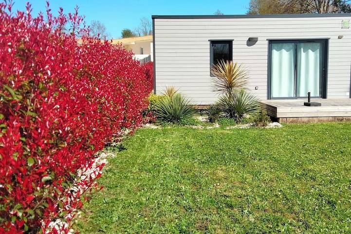Maison de campagne pour 3 personnes, avec terrasse et jardin à Saint-Germain-de-Lusignan
