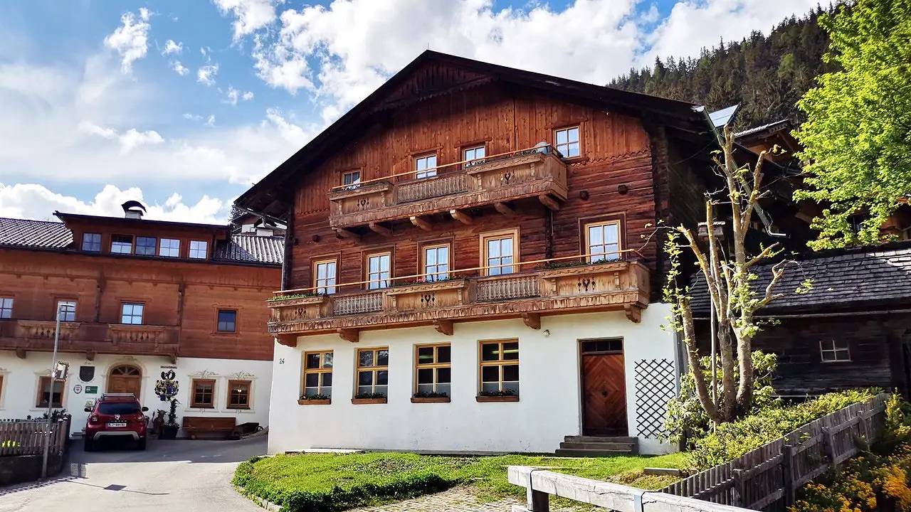 Ganze Ferienwohnung, Ferienwohnung für 4 Personen (62 m²) in Heinfels in Villgratner Berge, Heinfels