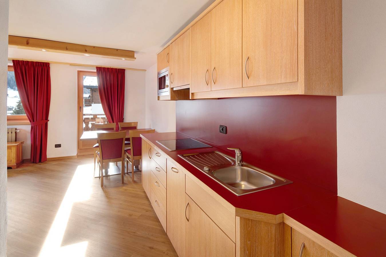 Appartamento intero, Appartamento vacanze "Casa San Rocco n 37" con vista sulle montagne, balcone e Wi-Fi in Livigno (Borgo), Livigno