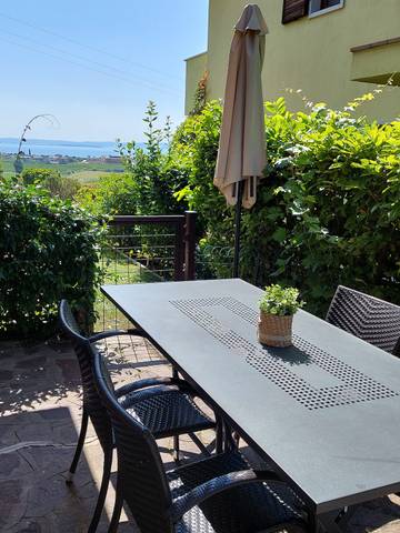 Apartment for 6 People in Bardolino, Garda Mountains, Photo 3