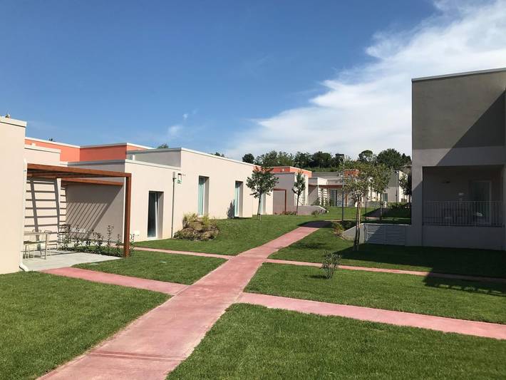 Ferienwohnung für 2 Personen, mit Terrasse und Garten sowie Pool, kinderfreundlich in Bardolino - 2