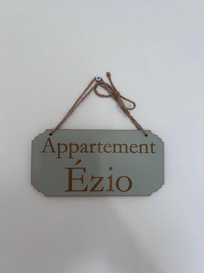 Appartement entier, One-Bedroom Apartment in Cournon-d'Auvergne, Région de Clermont-Ferrand