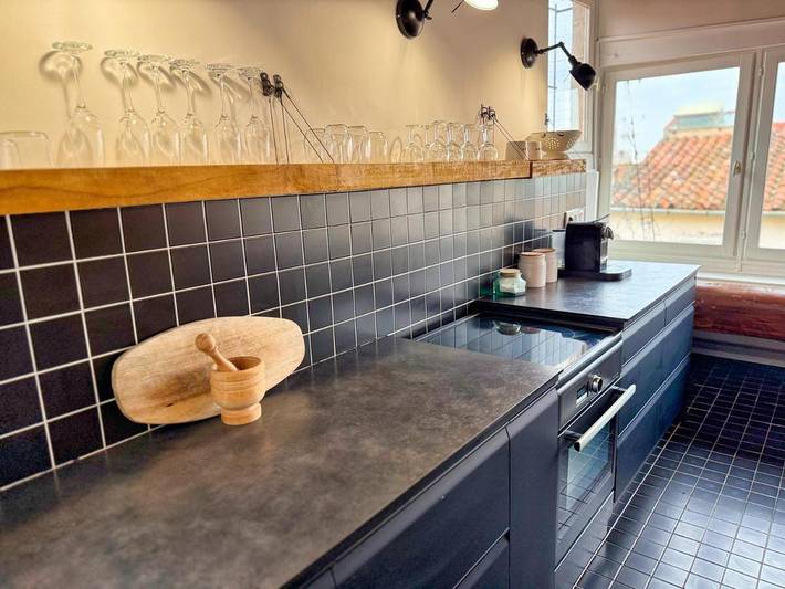 Gîte pour 6 personnes, avec terrasse et vue dans Basilique De Sainte Marie Majeure La Major Marseille - 2