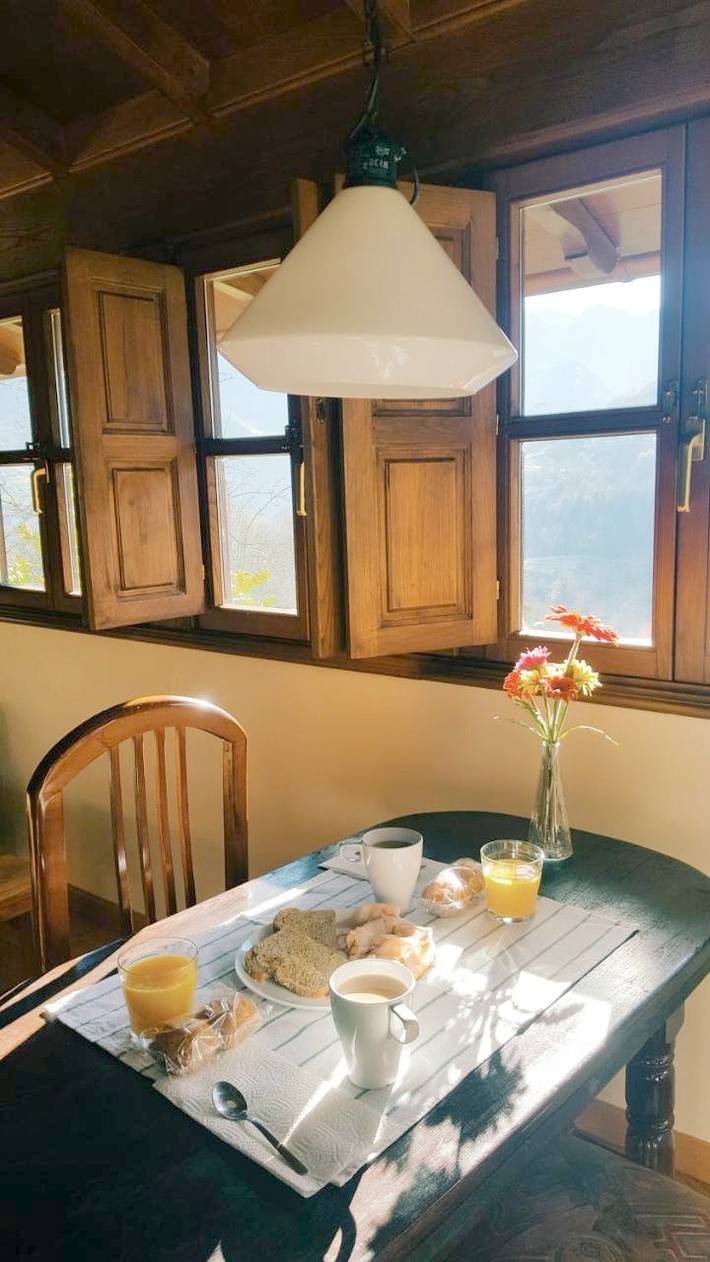 Casa rural para 3 personas, con terraza y vistas en Parque Natural de Ponga - 2