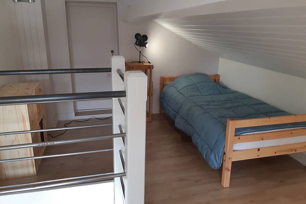 Charming villa a stone's throw from the beach in Taussat, Lanton
