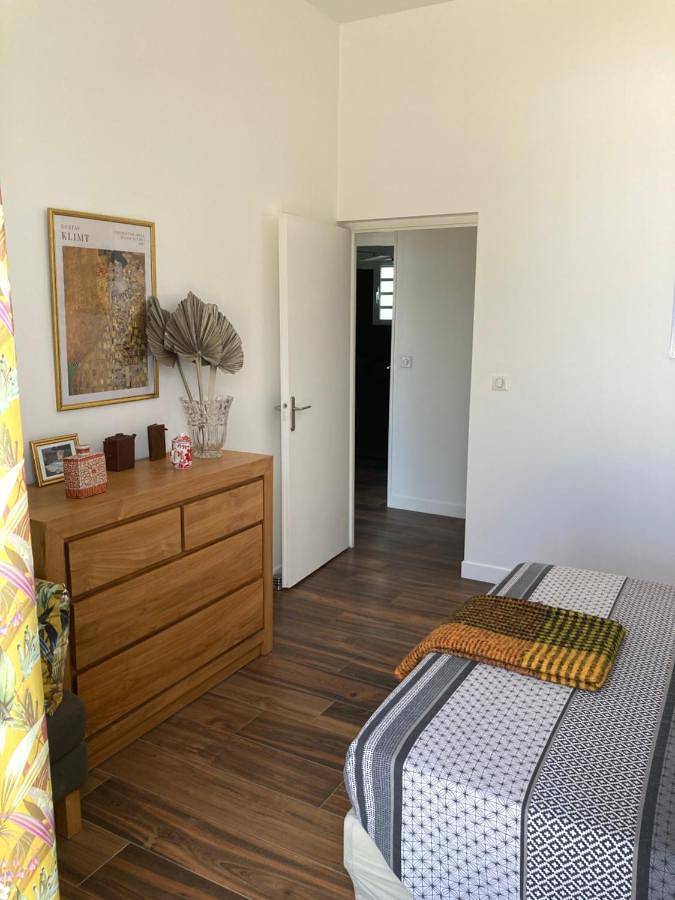 Villa pour 8 personnes, avec piscine ainsi que vue et terrasse à Sainte-Marie (Île de la Réunion) - 4