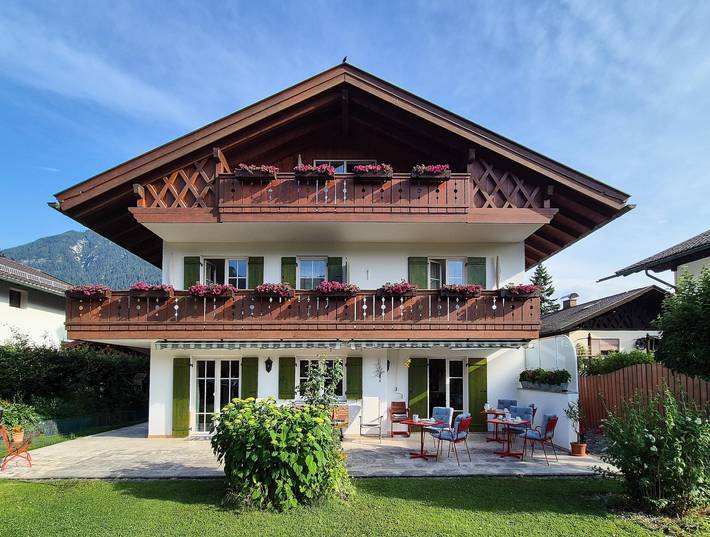Pension für 2 Personen, mit Balkon und Terrasse in Garmisch-Partenkirchen