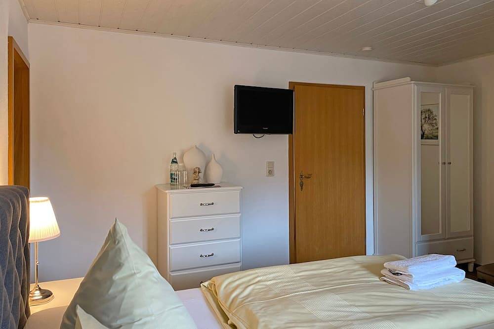 Ganze Wohnung, Doppelzimmer für 2 Gäste mit 23m² in Stolpen in Stolpen, Elbsandsteingebirge