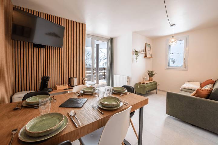 Apartamento entero, Bright apartment for 7 people in Les Deux Alpes in Mont-de-Lans, Les Deux Alpes