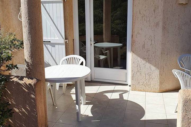 Villa pour 2 personnes à Porto-Vecchio