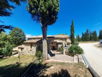 Chambre d’hôte pour 2 personnes, avec jardin, animaux acceptés à Reilhanette