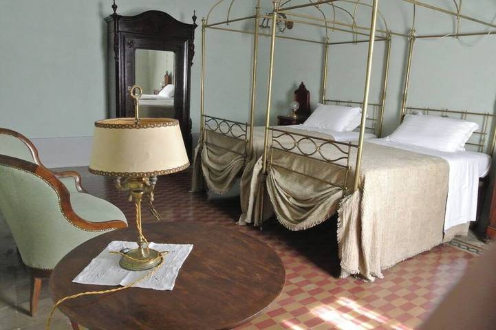 Ganze Wohnung, Casa Briga: A historic 19th-century noble residence. in Montesilvano, Pescara Provinz